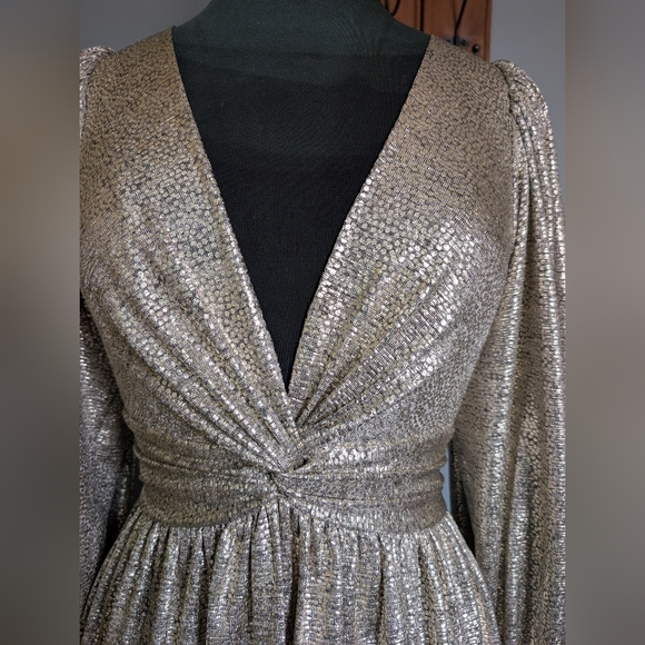 Skies Are Blue Gold Ruffled Wrap Mini Dress Women's Size Small - Picture 5 of 16